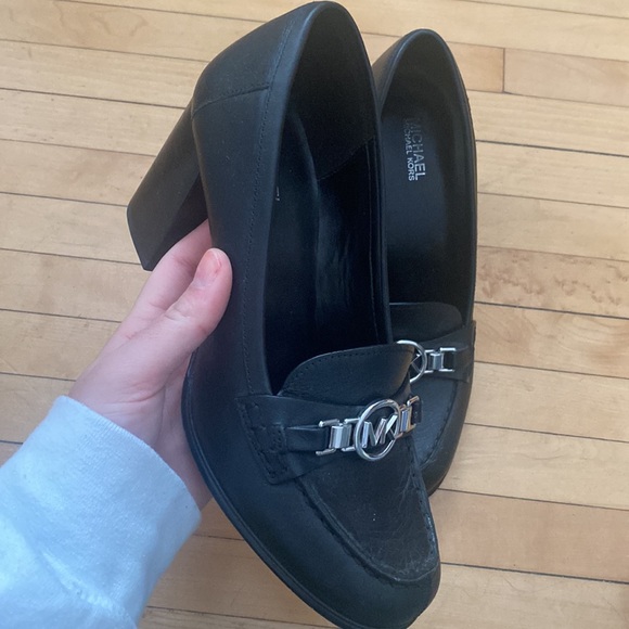 Michael Kors Rory Heels - Picture 2 of 5